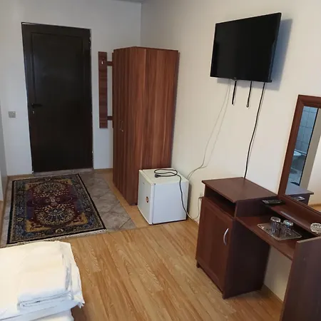 בית הארחה Pensiunea Isabela